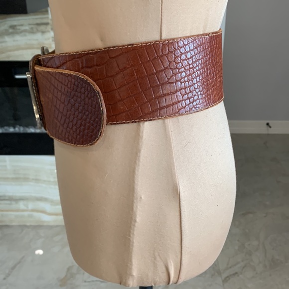 Aviator By Adelfio Made in Italy Brown Leather Belt with Mother of Pearl Size 80 main image 4